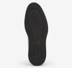 Upton One-Piece Perfed Plain Toe 9 Upton One-Piece Perfed Plain Toe -Johnston and Murphy Store 204126 master 3